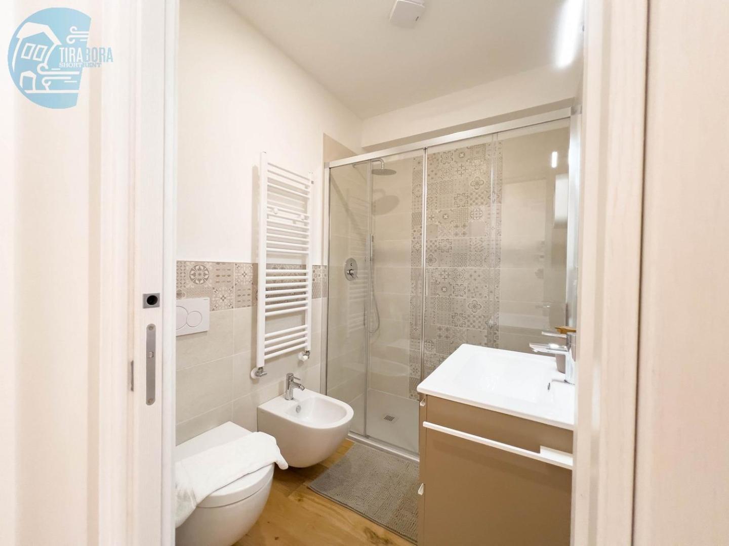 Cassa Di Risparmio 11 Tirabora Short Rent Trieszt Kültér fotó